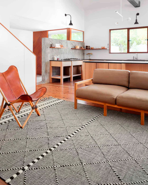 ALFOMBRA SAWYER (2.23X2.89)M NEGRA/BEIGE