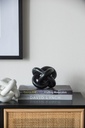 FIGURA DE CADENA DE MARMOL NEGRA