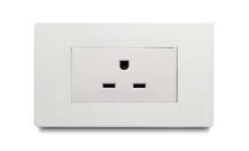 Toma Nema B-15R 250V Premium