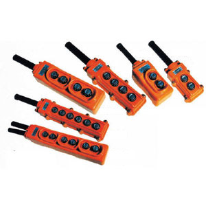 [310003 | CA-H5-2P] Botonera Colg. Control 2P. 5A (Naranja) Camsco